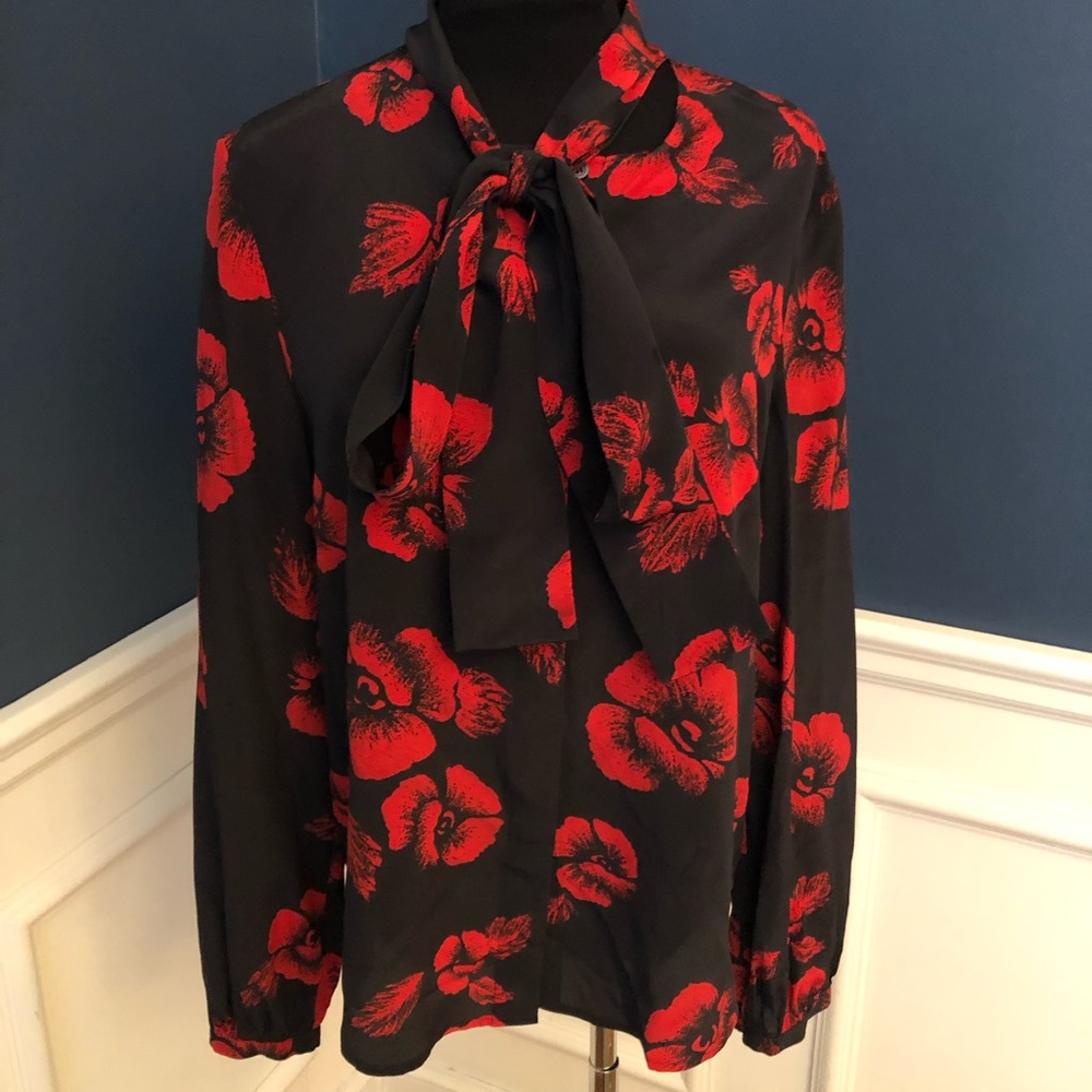 McQ by ALEXANDER MCQUEEN medium 100% silk 6